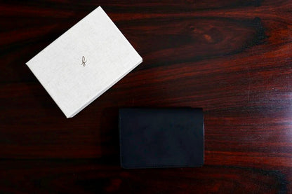 forme short wallet ILCEA box calf Exclusive