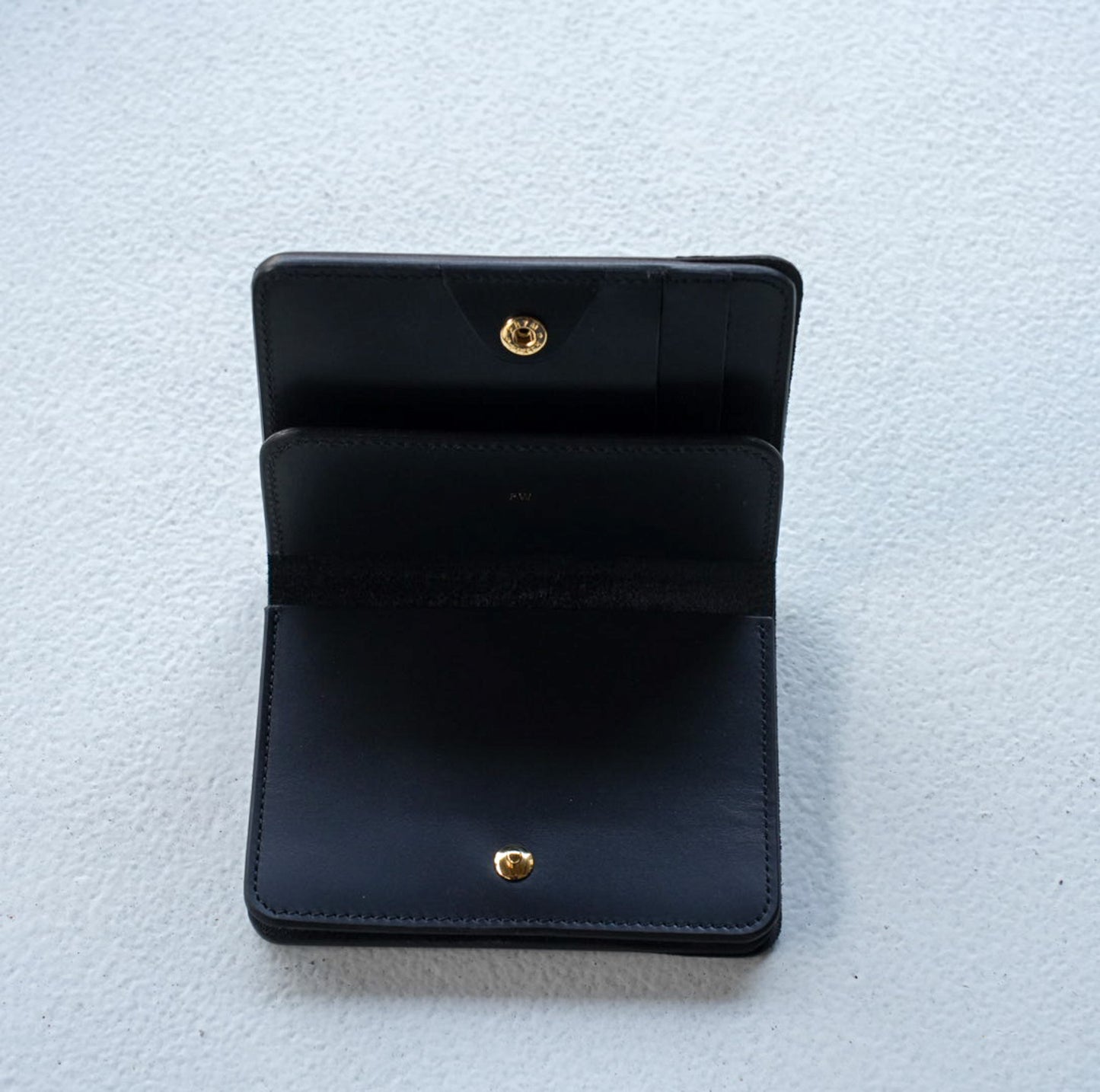 forme post wallet ILCEA box calf Exclusive