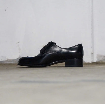 Le Yucca's new u-tip shoes
