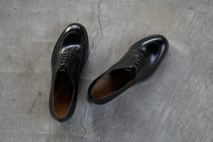 Le Yucca's new u-tip shoes